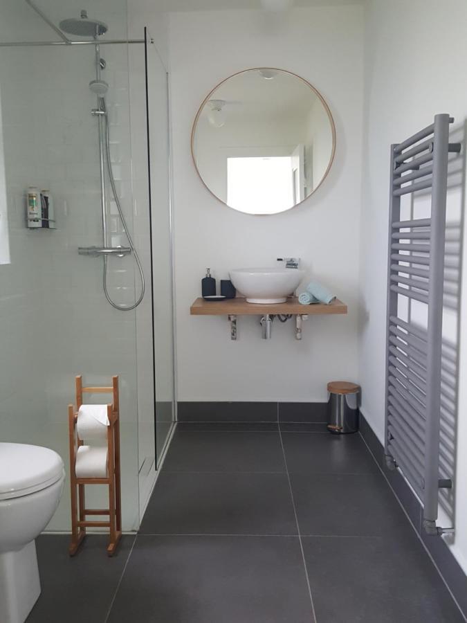 Blue Ocean Guest Suites Doolin Esterno foto