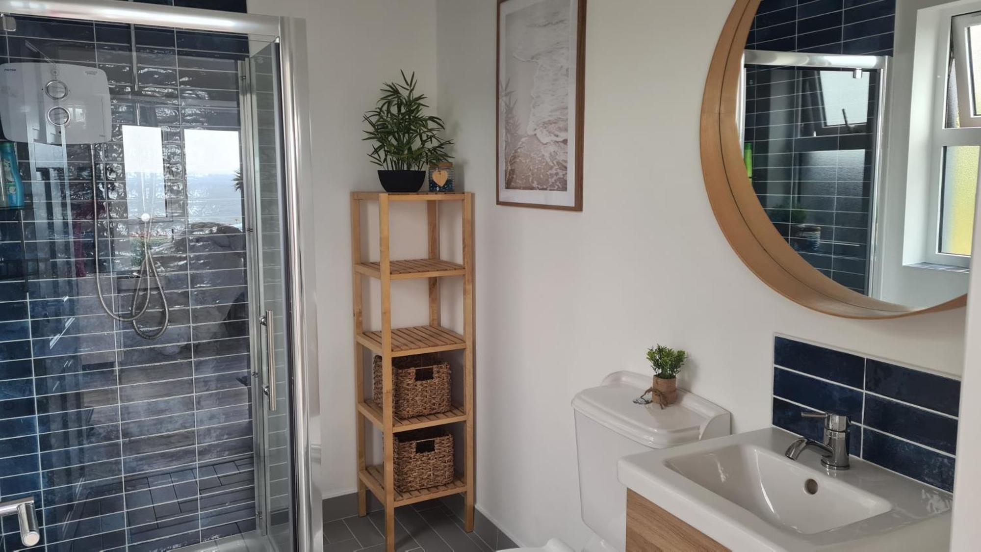 Blue Ocean Guest Suites Doolin Esterno foto